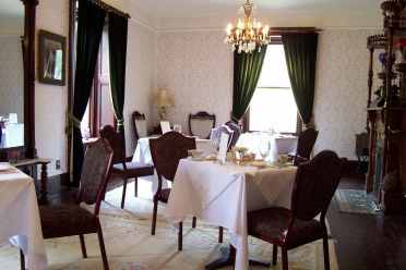 Tea in the Drawing Room at Elliston Vineyards