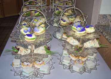 Teired Servers Ready for the Tables